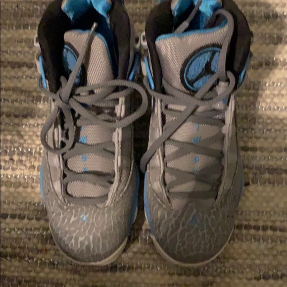 Two pairs of Jordan six rings - Picture 1 of 4